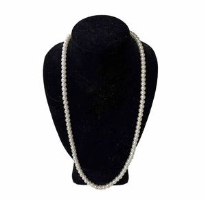 Vintage White Faux Pearl Necklace NWOT